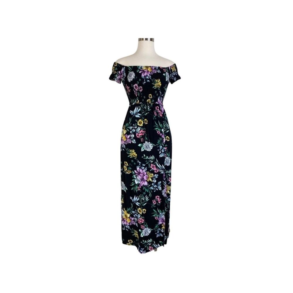 Band of Gypsies Cold Shoulder Maxi Dress with Pockets- Witchcore
